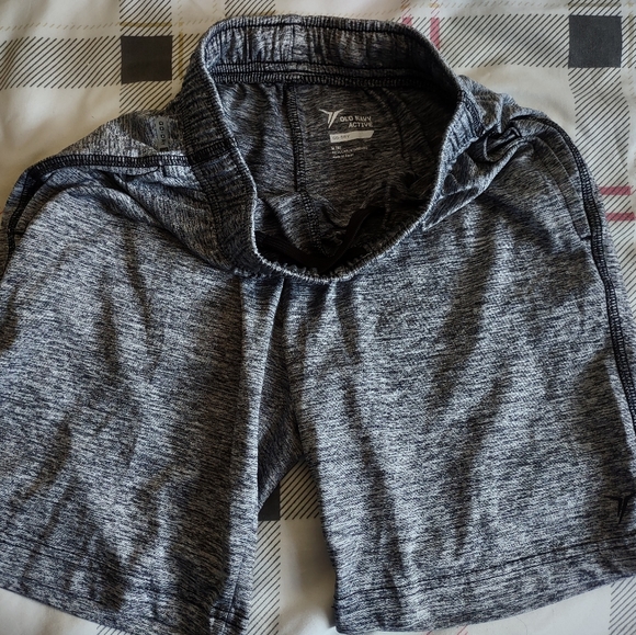 Old Navy Active Gray Short - Picture 3 of 5
